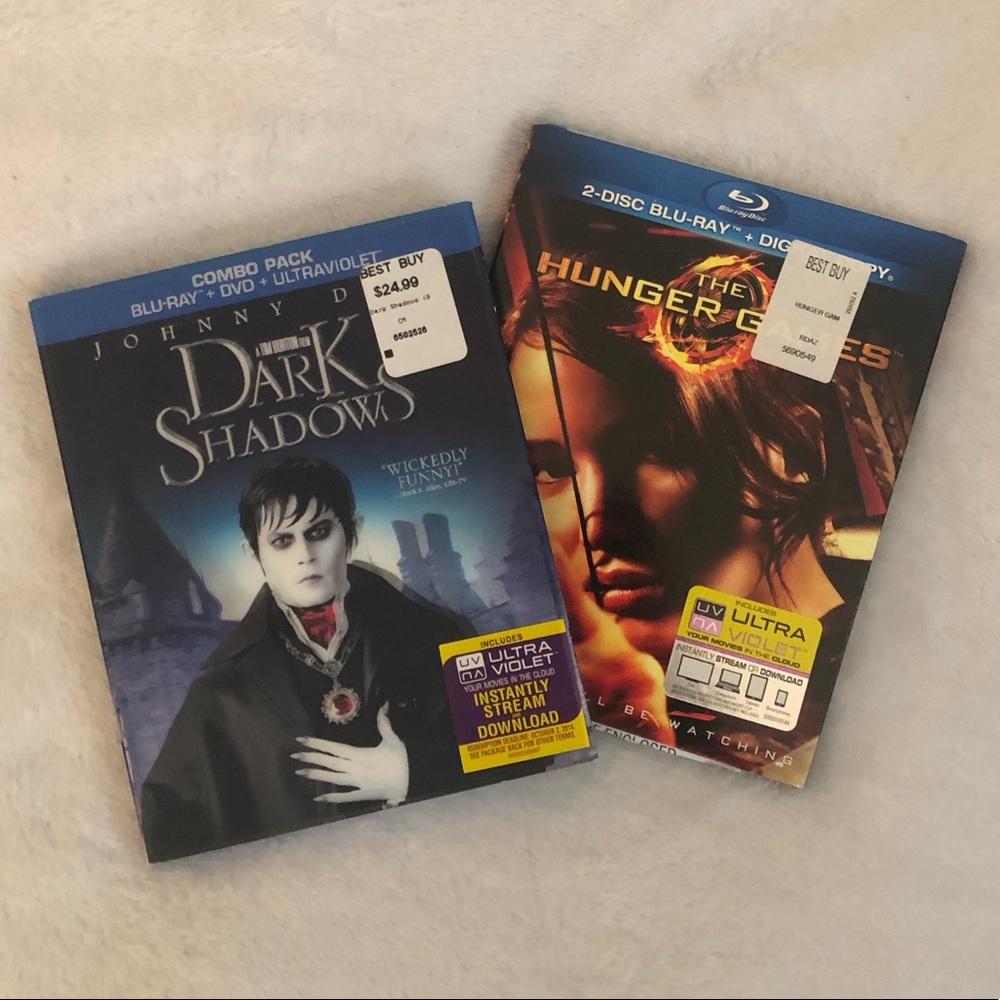 2 BLU-RAY Dark Shadows & Hunger Games
